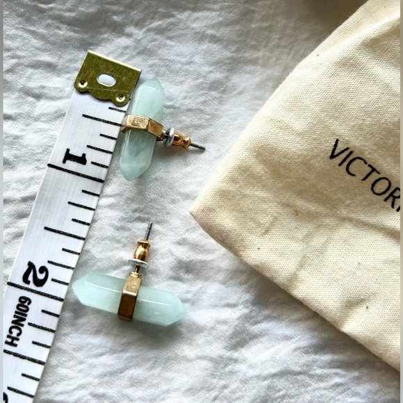 Victoria Emerson Green Stone Earstuds - Picture 3 of 3